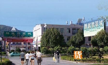 �����ڳ���Խ������������ ���鹥�Է���