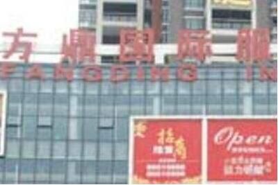 深圳服装批发市场 深圳潮流时尚服装货源批发市场进货渠道推荐