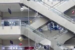 ����С��Ʒ�����г�������